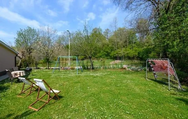 아파트 Marija Santalezi